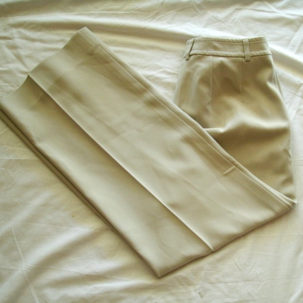 St. John Women's Pants Khaki Ankle High Rise Size 2